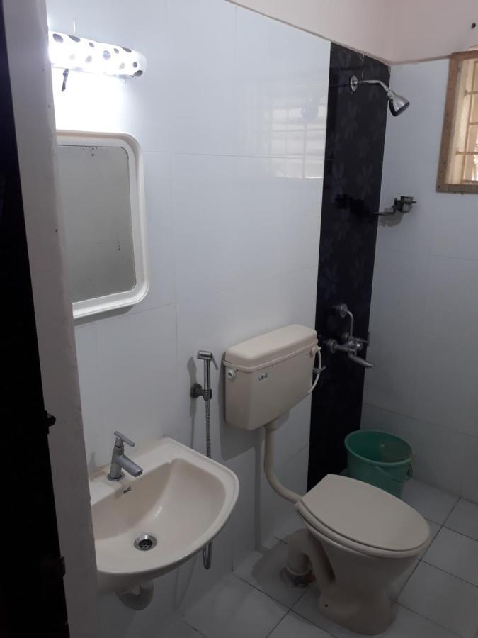 钦奈 Seaqueen Residency酒店 外观 照片