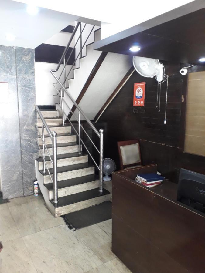 钦奈 Seaqueen Residency酒店 外观 照片