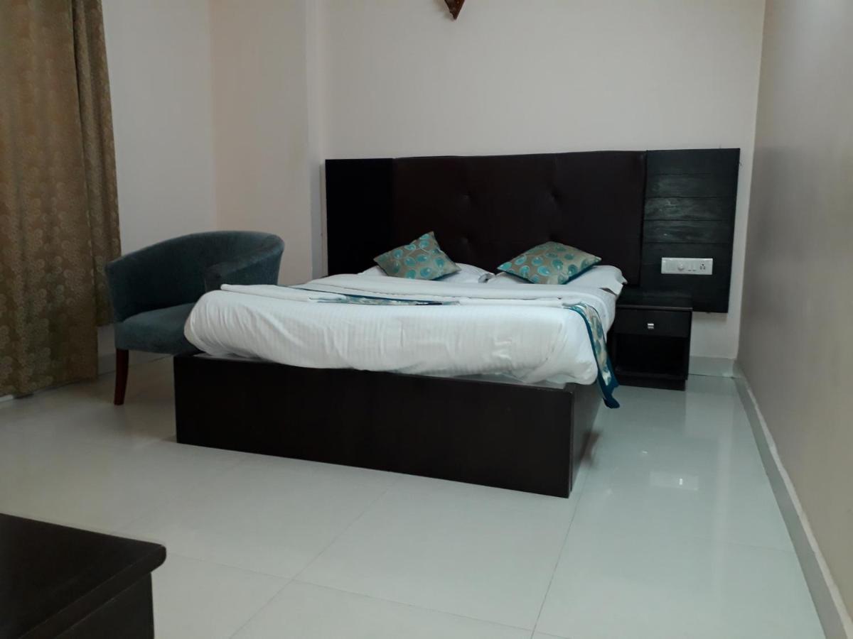 钦奈 Seaqueen Residency酒店 外观 照片